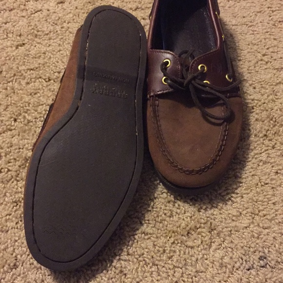 Sperrys boat shoes